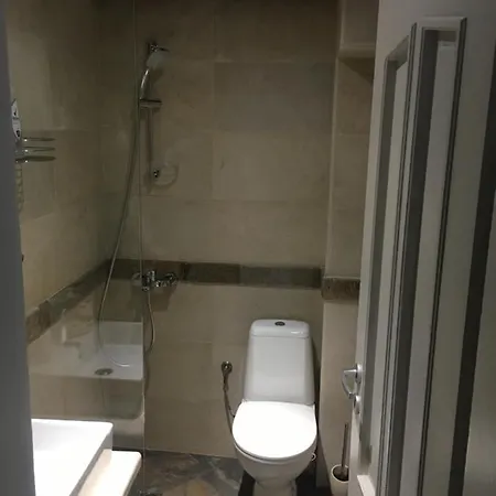 My Home, With Free Secure Parking דירה *