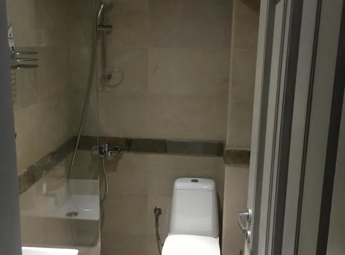 My Home, With Free Secure Parking Lejlighed *